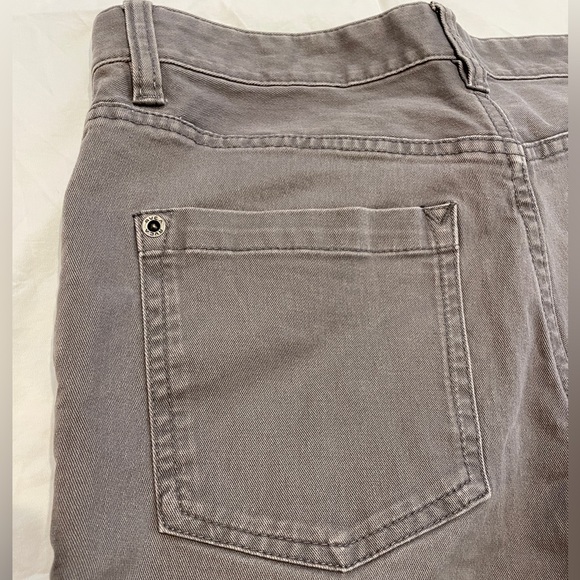 RVCA Daggers chino size 28 - Picture 4 of 5